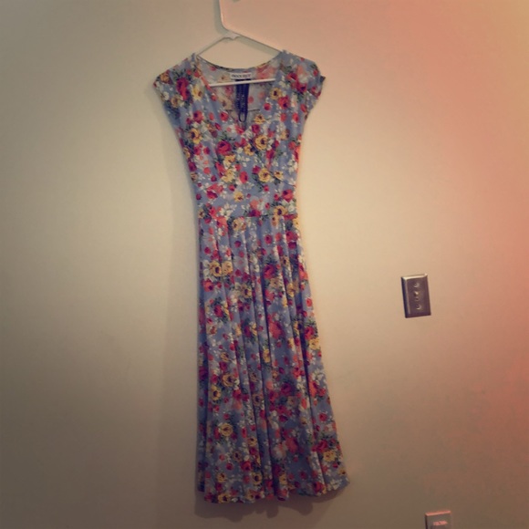 Vintage Inspired Frock Shop Dress - Picture 2 of 5